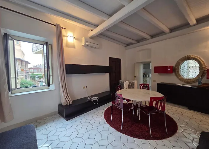 The Arch Loft Center By Holidays *